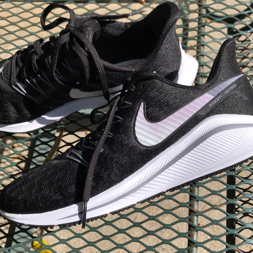 Nike Air Zoom Vomero Womens 8